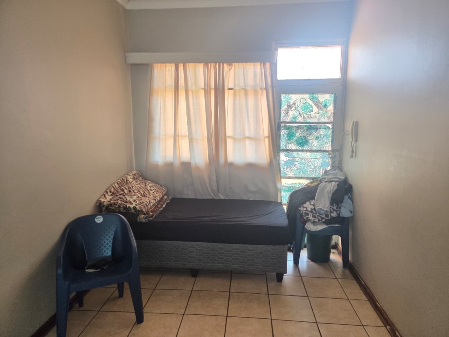 1 Bedroom Property for Sale in Bloemfontein Free State